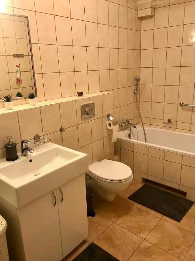 Warszawa, 2 Pokoje, Balkon, Blisko Centrum Onkologii, Novum, Wifi